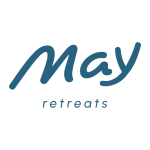 Logo elegante e sereno con scritta 'May retreats'.